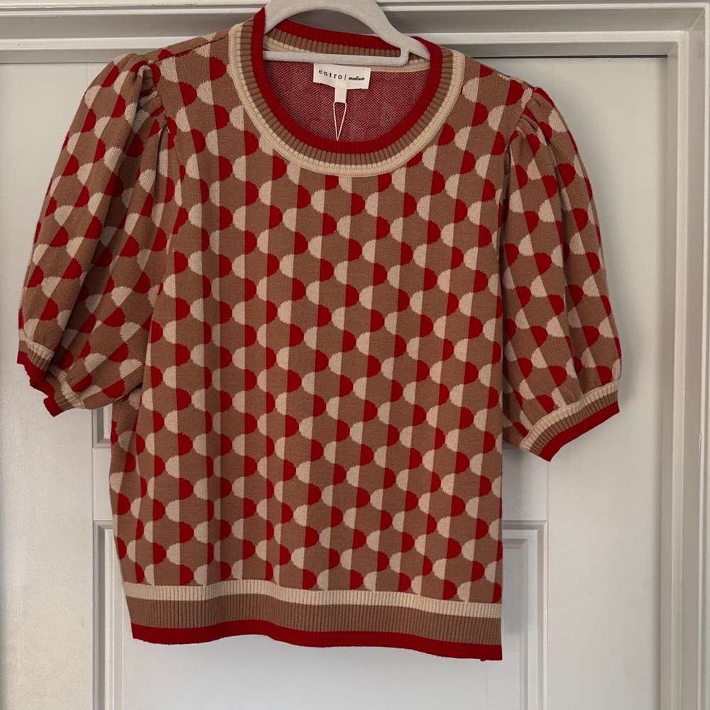 Entro Red and Tan Knit Sweater